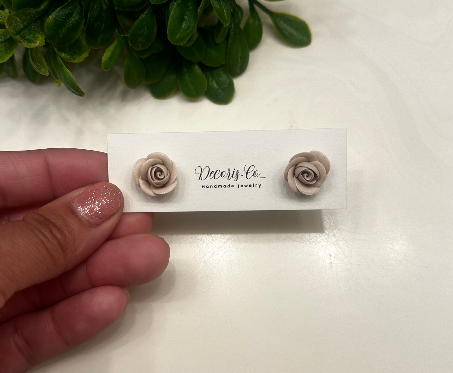 Rose studs